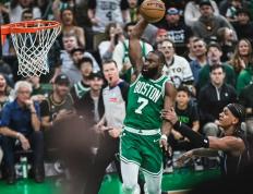 乐鱼-凯尔特人B队翻盘掘金，塔图姆打破历史纪录的简单介绍