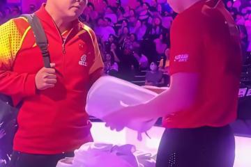 乐鱼-包含韩国乒乓球队完胜日本乒乓球队，王皓统治全场的词条