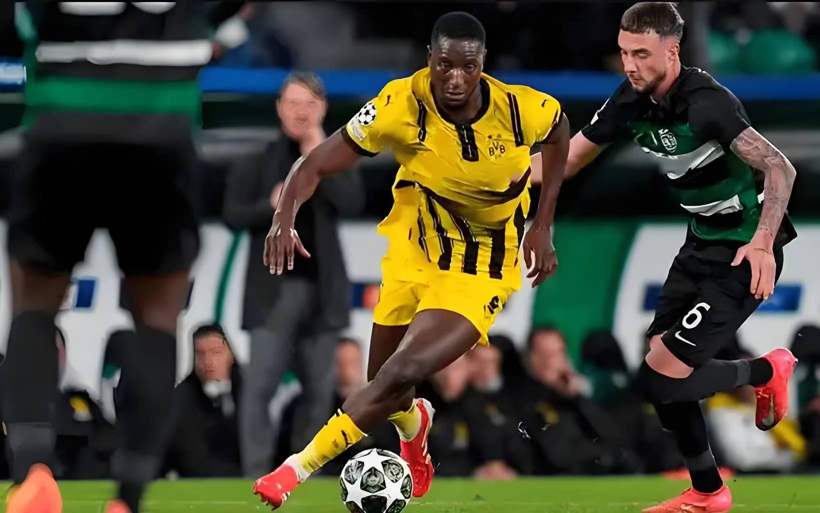 乐鱼-多特蒙德球员状态神勇，夺冠前景看好