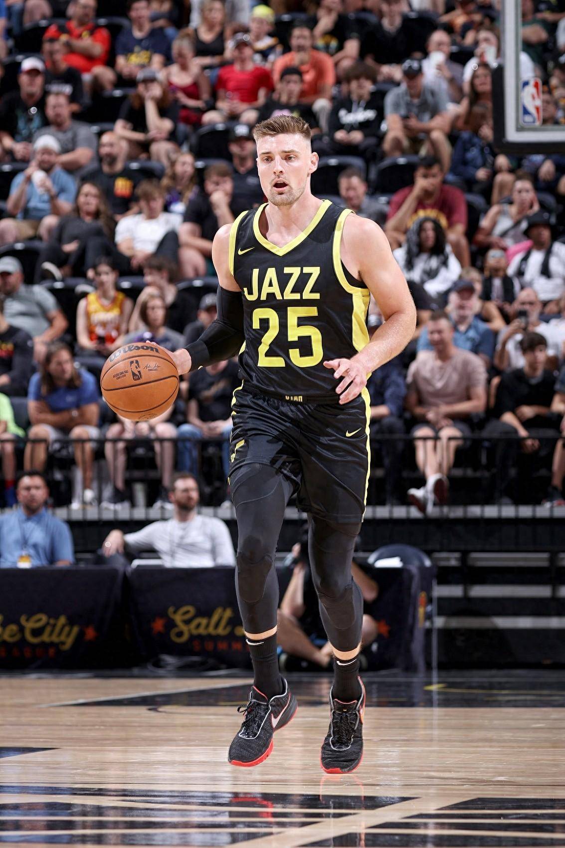 乐鱼体育app-包含美国男篮爆冷爵士,哈里斯绝境逆转的词条